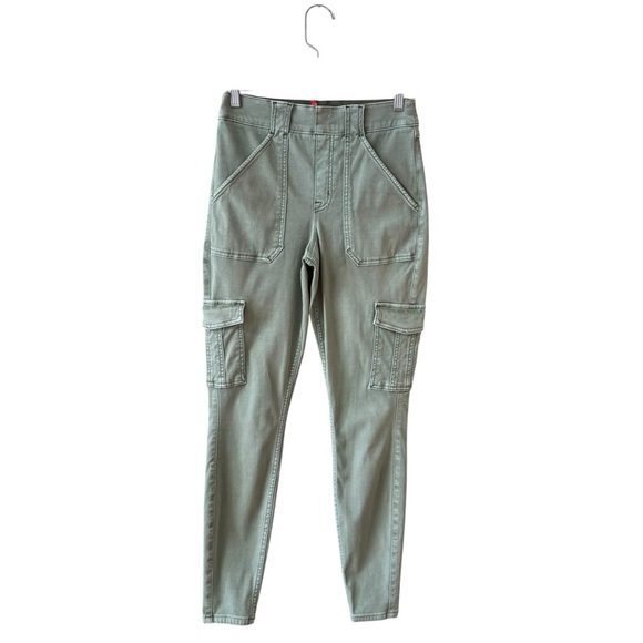 Spanx Stretch Twill Ankle Cargo Pants Size M Green Pull On Tummy Control Casual - Picture 2 of 10